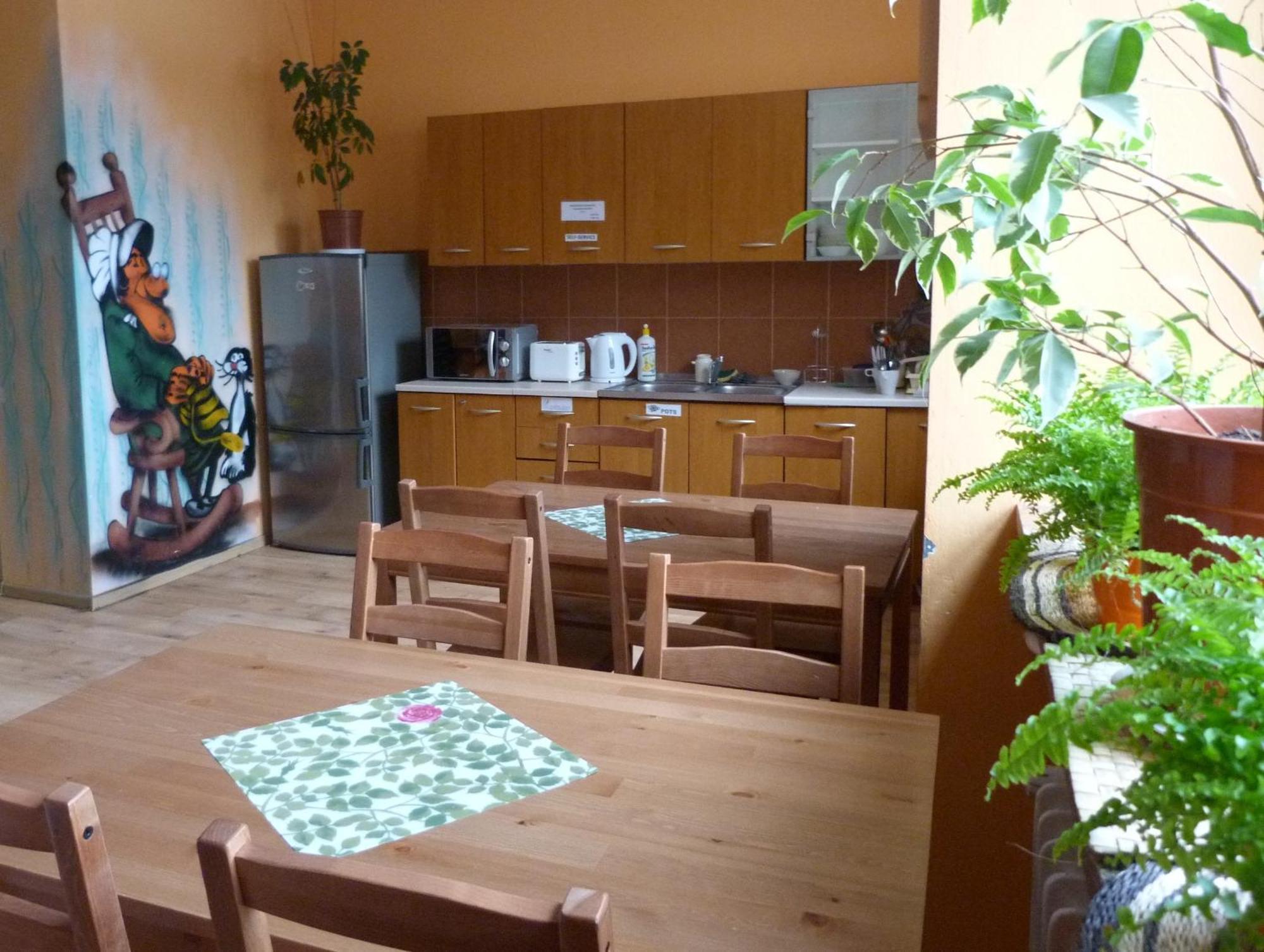 Jasna Hostelik Varşova Dış mekan fotoğraf